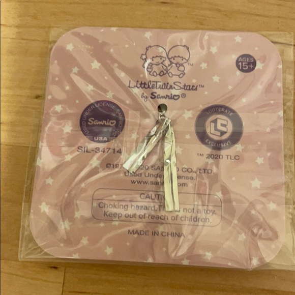 Little Twin Stars loot crate product - Picture 5 of 8